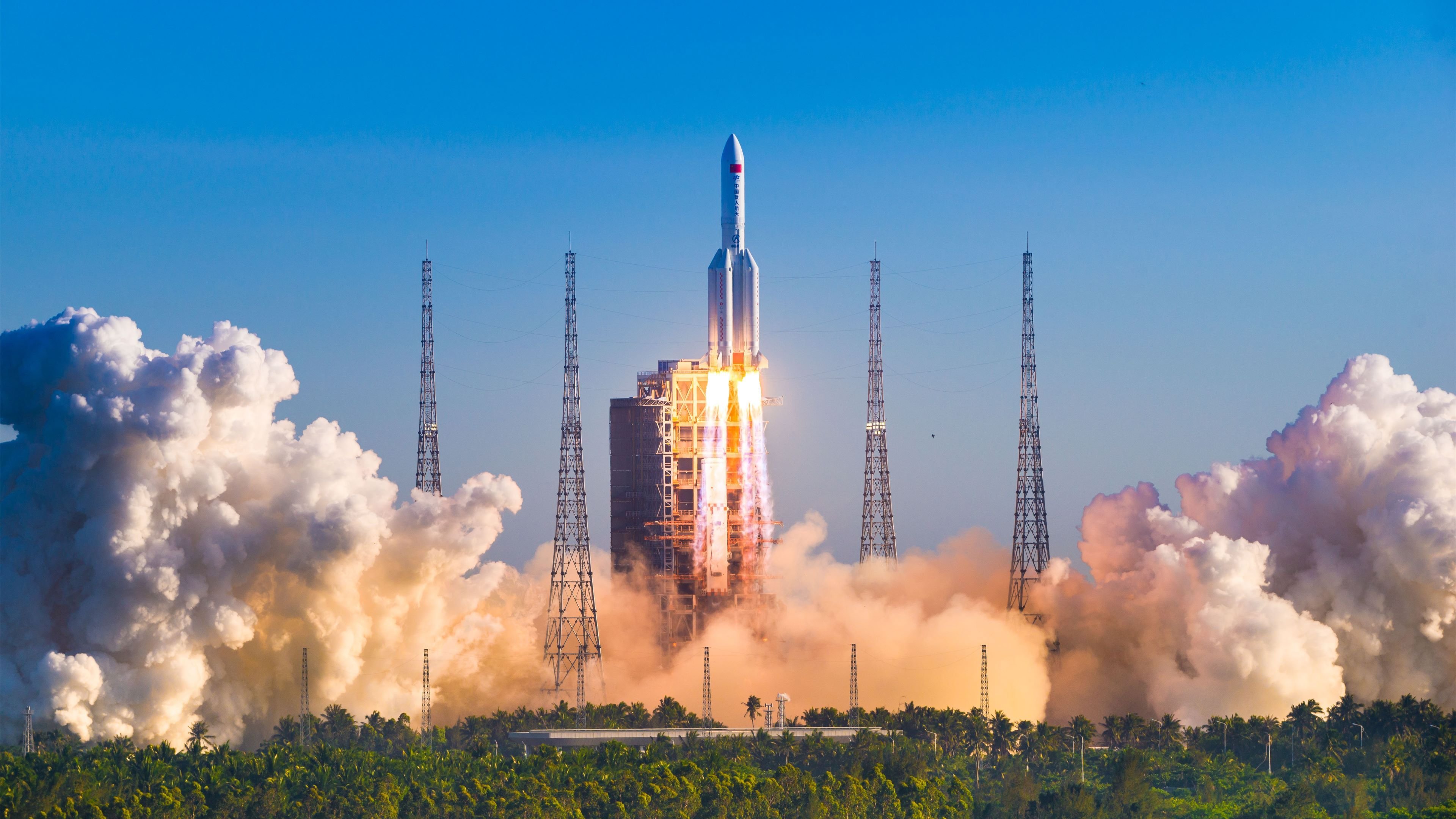 “巅峰对决：两大豪门的豪华对抗”，巅峰对决综艺