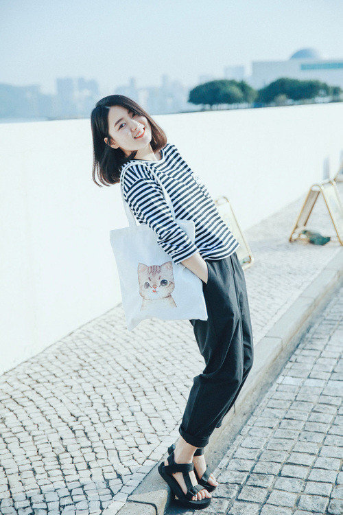 美国女足在巴黎奥运会比赛中以3-2战胜德国，美国女足奥运会预选赛