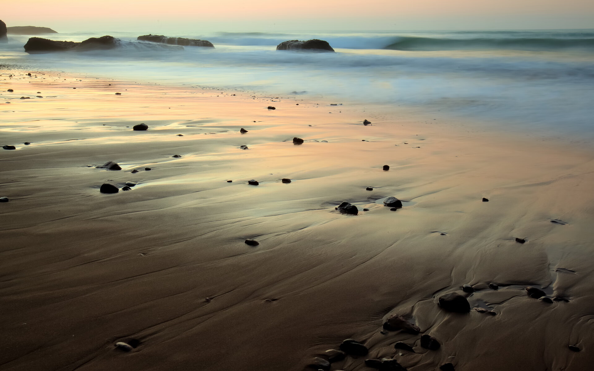 kaiyun体育app-亚洲女足夺冠成绩斐然 国内球迷狂欢庆祝，亚洲女足出线队